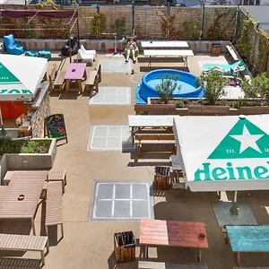 Hans Brinker Hostel Lisbon